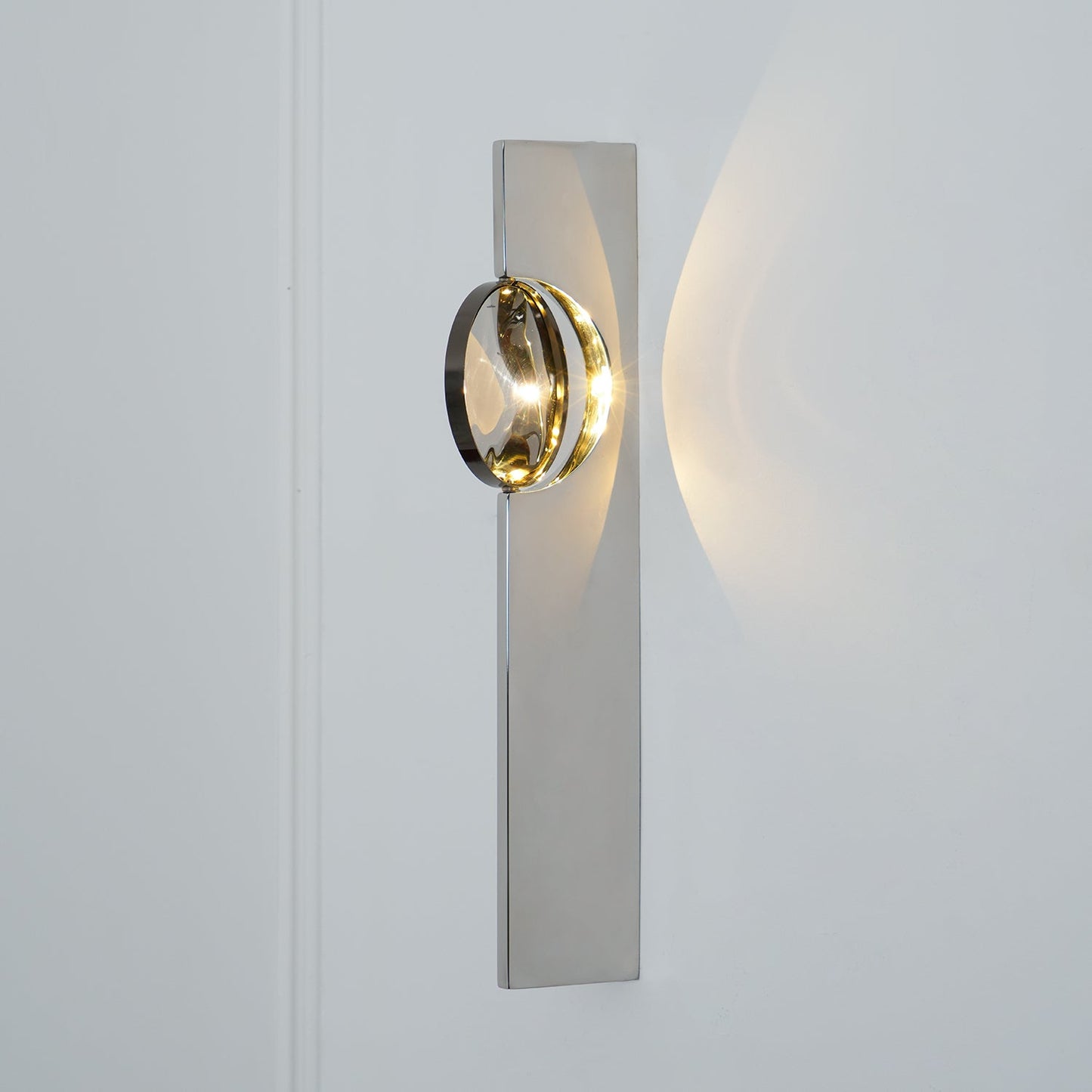Prismora™ | Skulptural LED-vägglampa
