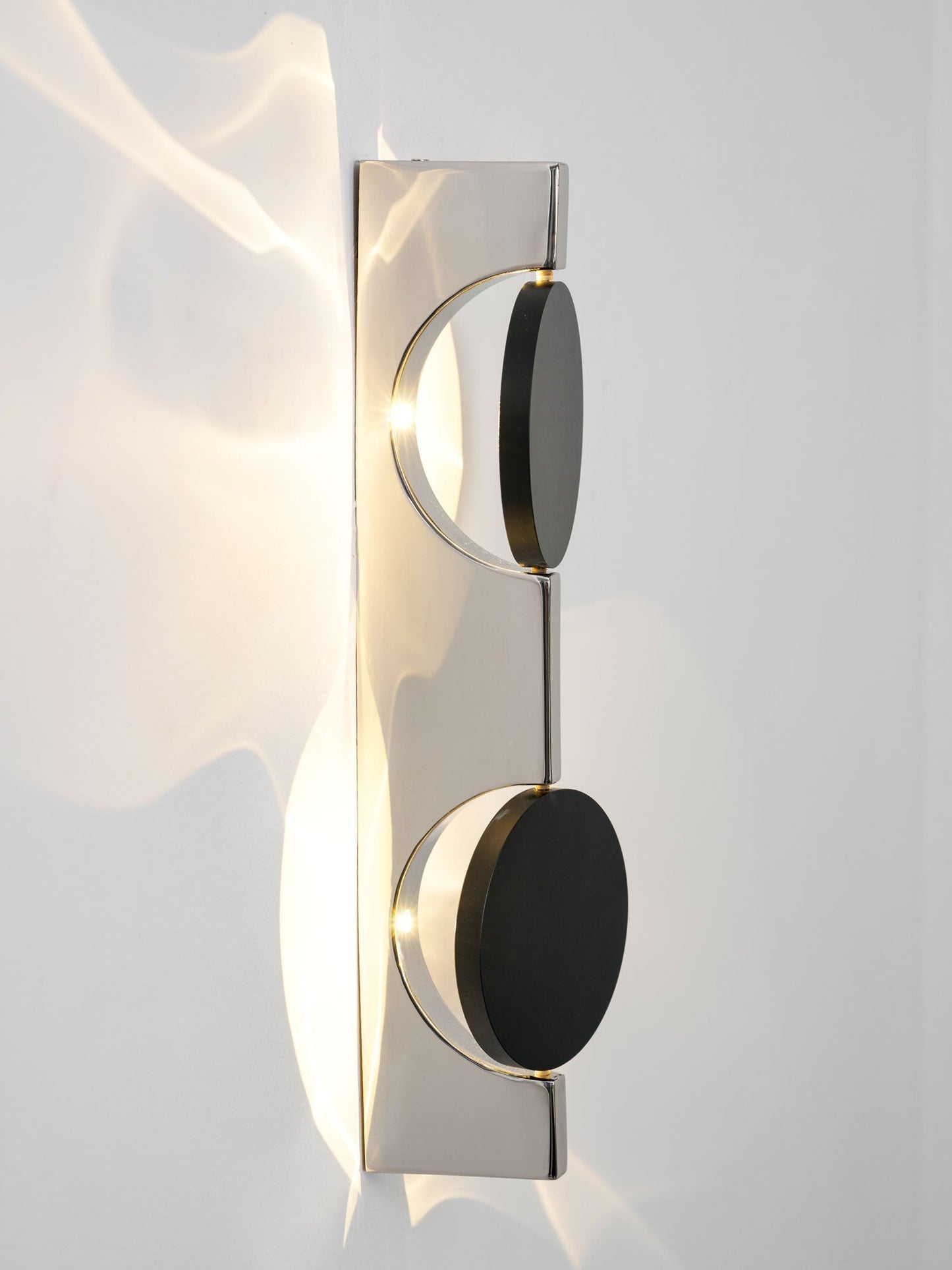 Prismora™ | Skulptural LED-vägglampa